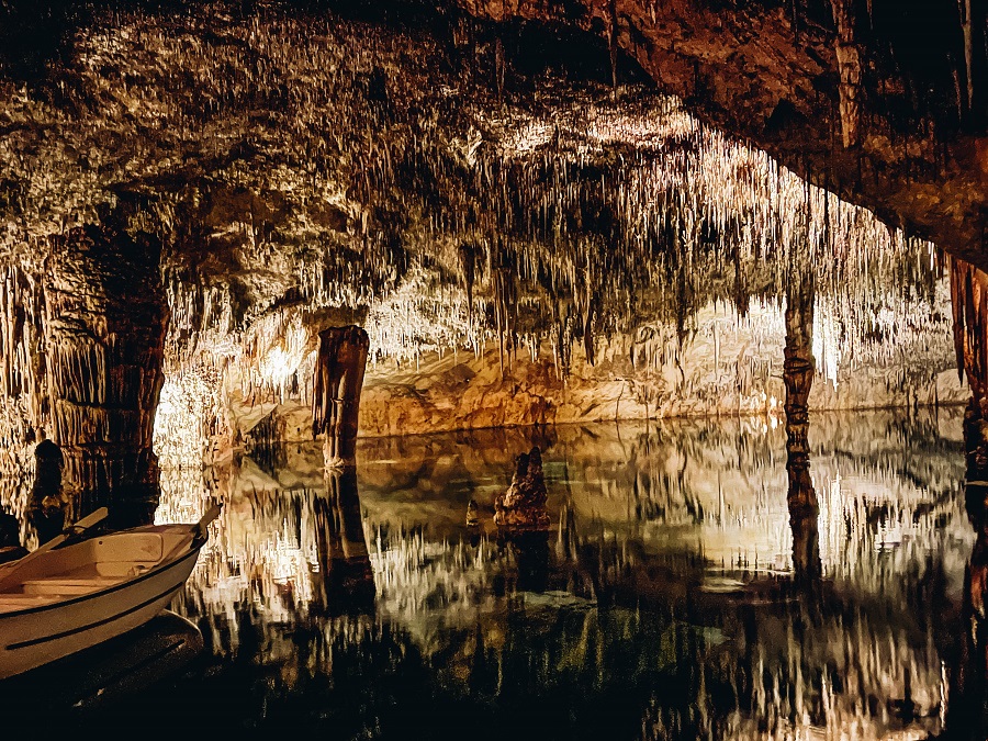 Caves of Drach Palma de Mollorca Spain
