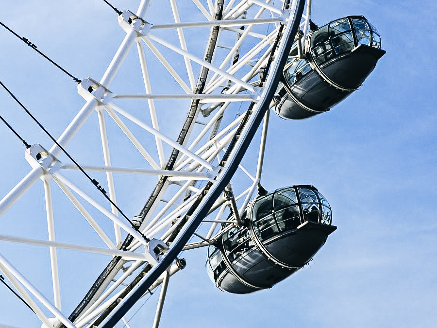 Ferris Wheel Capsule
