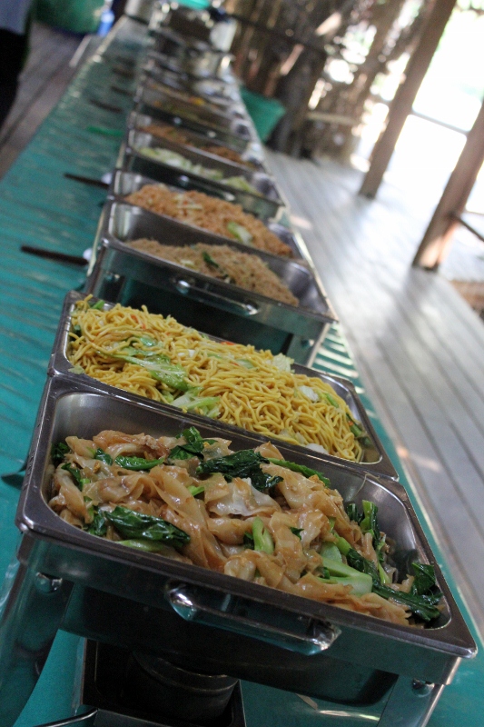 buffet lunch at the Elephant nature park