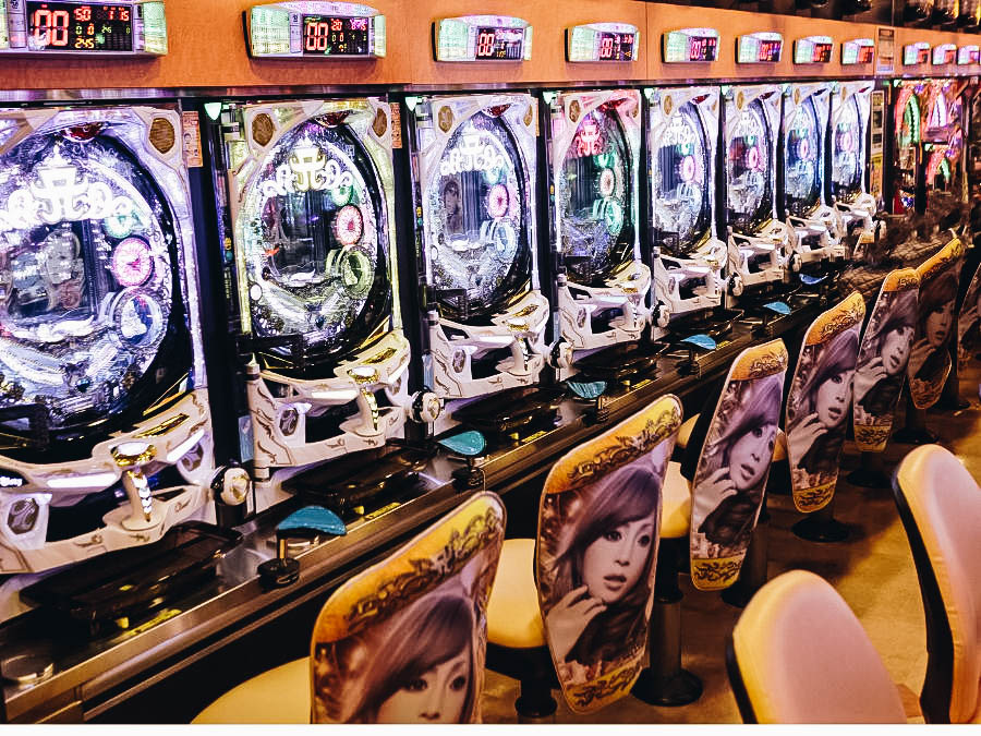 pachinko machines in japan